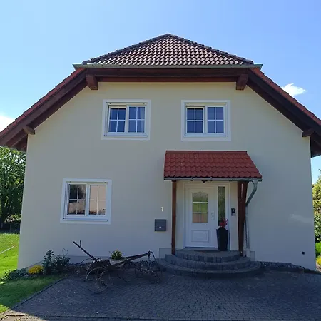 Auszeit Am Vulkan - Mit Fasssauna Apartman